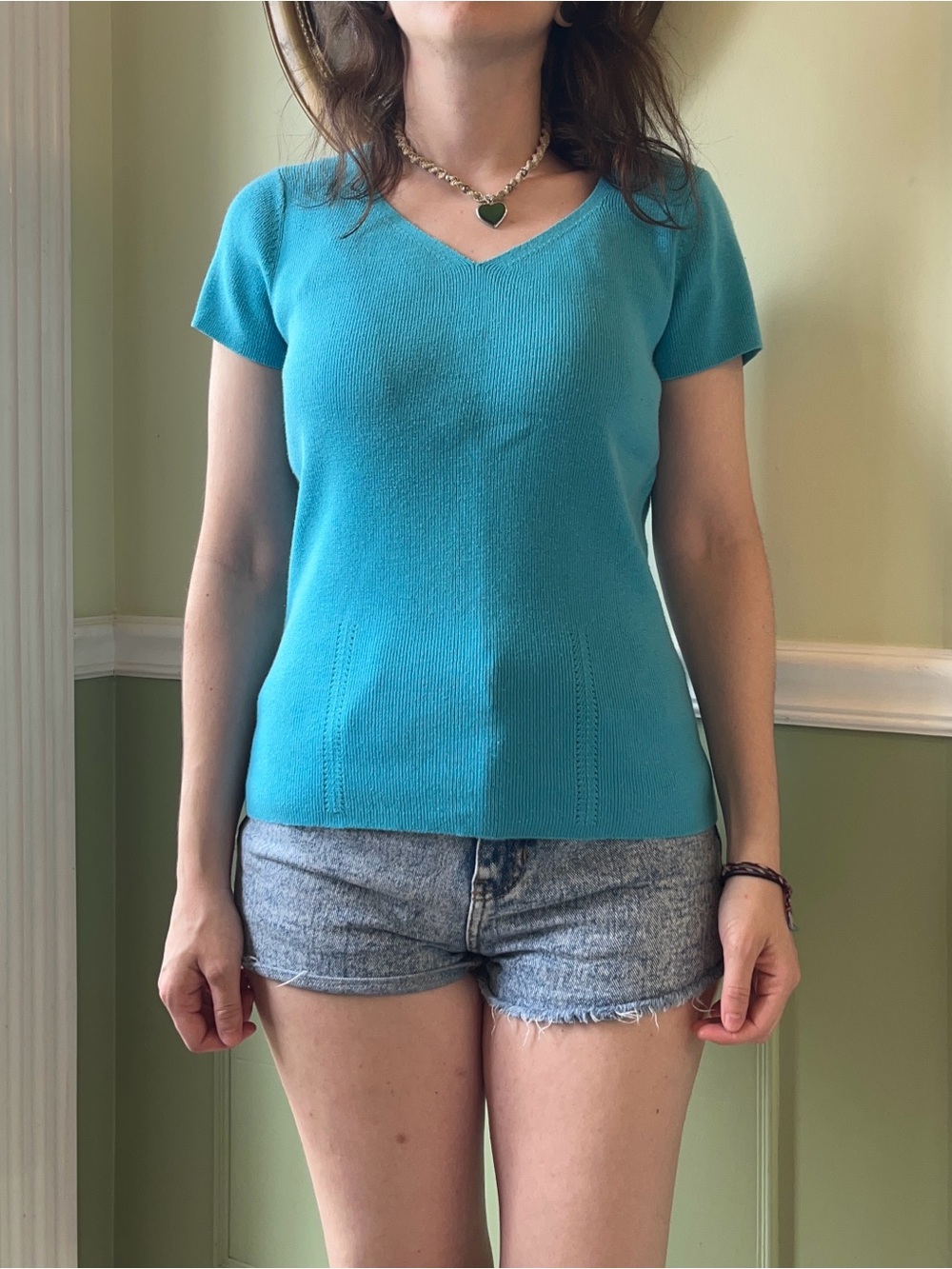Dress Barn Y2K blue ribbed v neck sweater